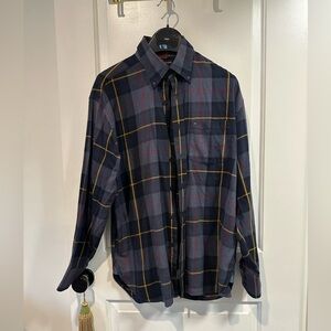 Tommy Hilfiger Plaid Button Down Collared Shirt - L